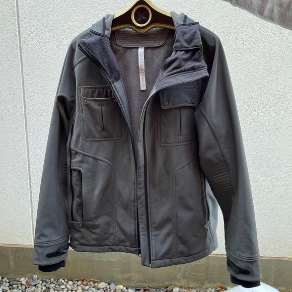 Lululemon Men's Jacket - Picture 5 of 8